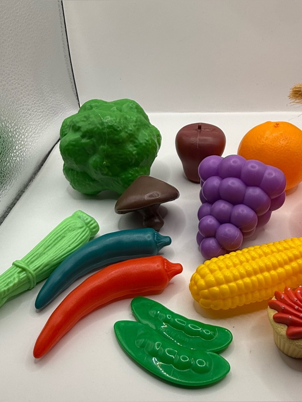 Vintage Pretend Play Food Lot #2 - Picture 3 of 4